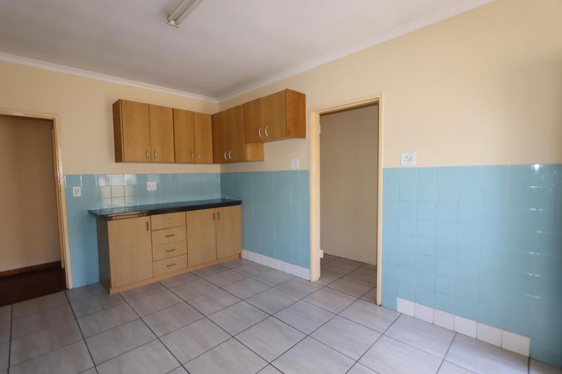 To Let 3 Bedroom Property for Rent in Gatesville Western Cape